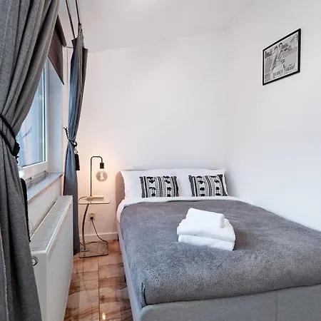 Warta River Cosy By Bookinghost *