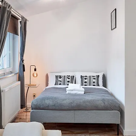 Warta River Cosy By Bookinghost 포즈난